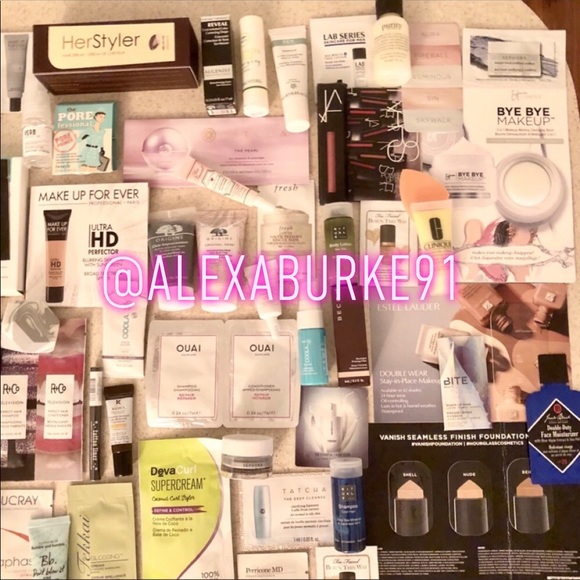 FREE MYSTERY BEAUTY SAMPLE WITH ANY PURCHASE - Picture 6 of 7